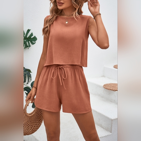 Round Neck Top and Drawstring Shorts Set. Hit The Like ♡ Button For SALE - Picture 3 of 5